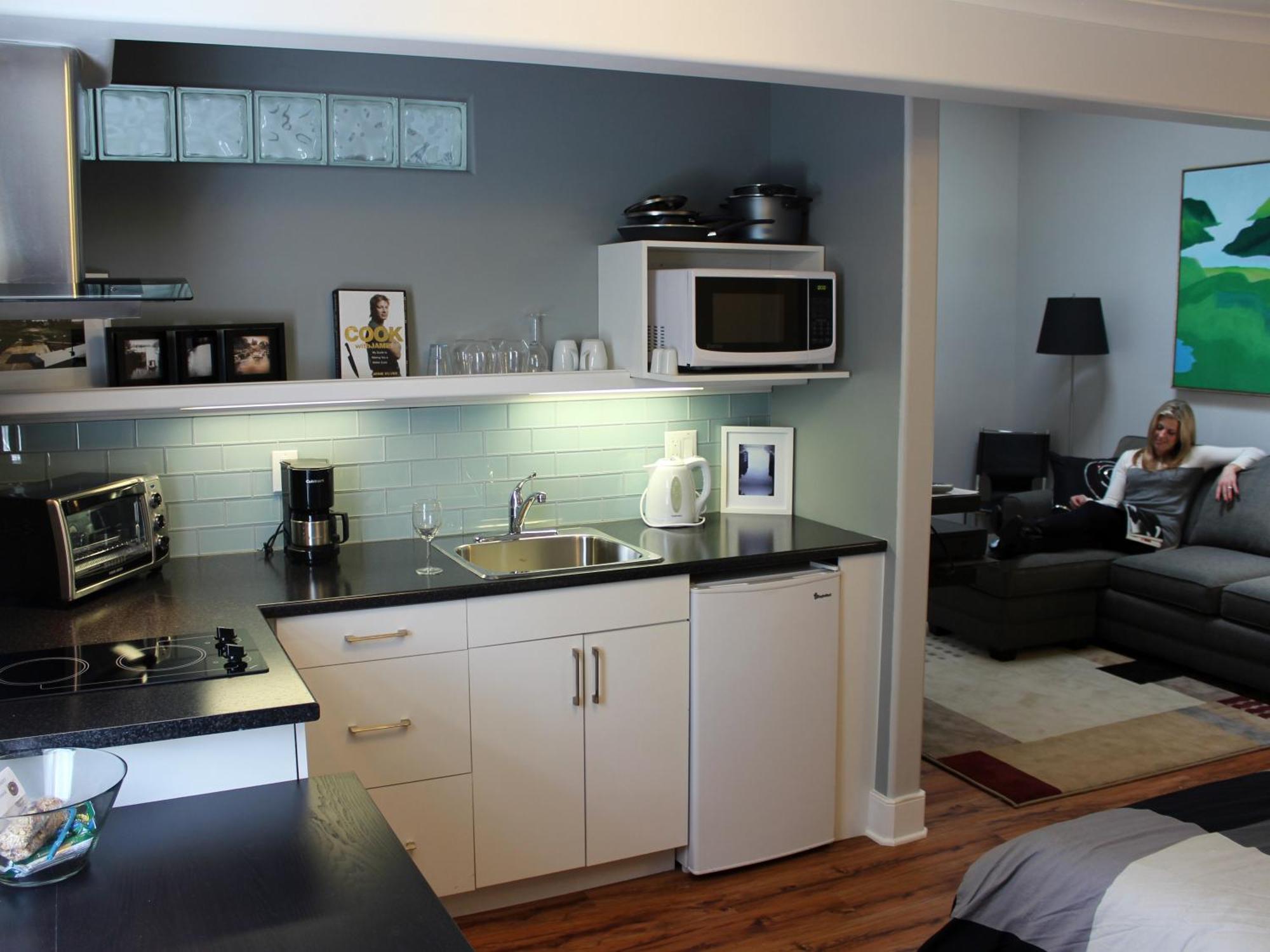 Merrickville Guest Suites Экстерьер фото